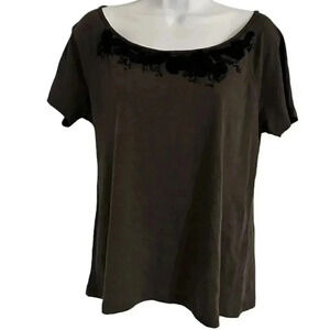 J Crew women's top Size Large gray t-shirt with bead fabric accent around neck